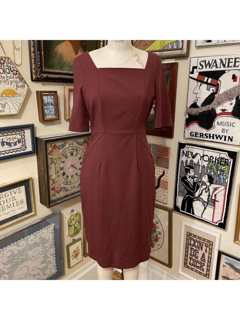 Brooks Brothers Burgundy Fully Lined Fitted  Cropped Sleeve Dress Size 4